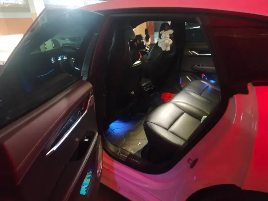 2022 Zeekr 001 BEV 100KWH,autocango,china used car exporter,china ev exporter,chinese used car exporter,chinese used ev exporter