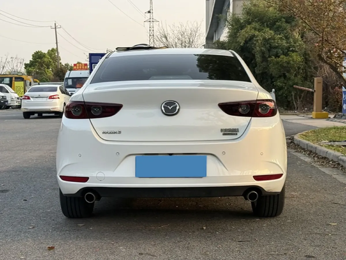 2022 Mazda 3 Axela 2.0L 158HP L4 6AT,autocango,china used car exporter,china ev exporter,chinese used car exporter,chinese used ev exporter