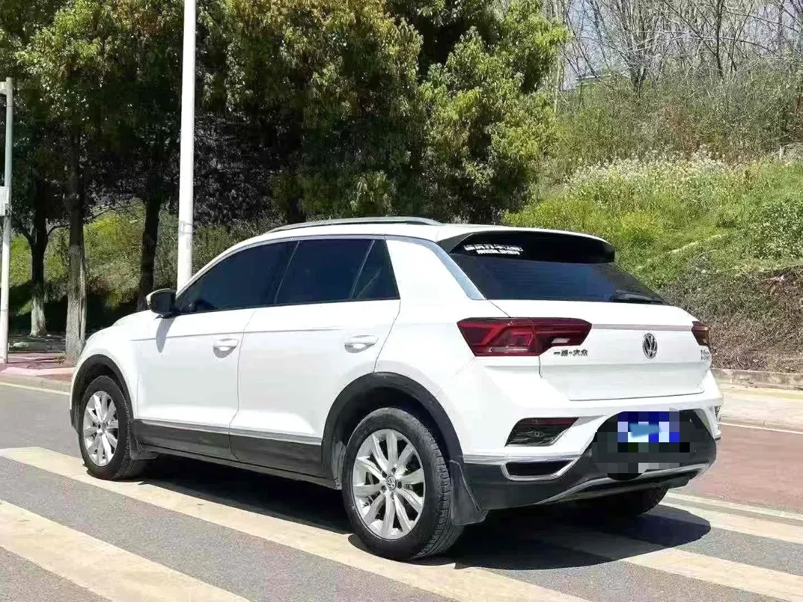 2018 Mitsubishi Eclipse Cross 1.5T 170HP L4 CVT,autocango,china used car exporter,china ev exporter,chinese used car exporter,chinese used ev exporter