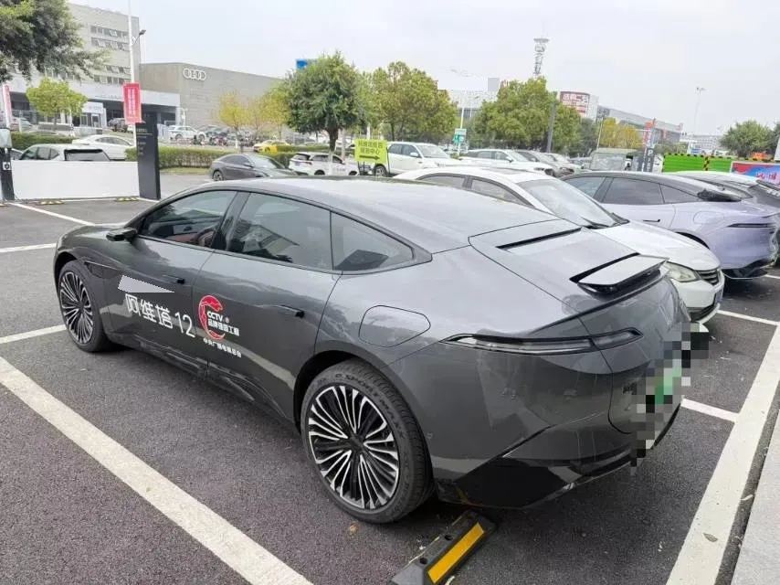 2025 Avatr 12 BEV,autocango,china used car exporter,china ev exporter,chinese used car exporter,chinese used ev exporter