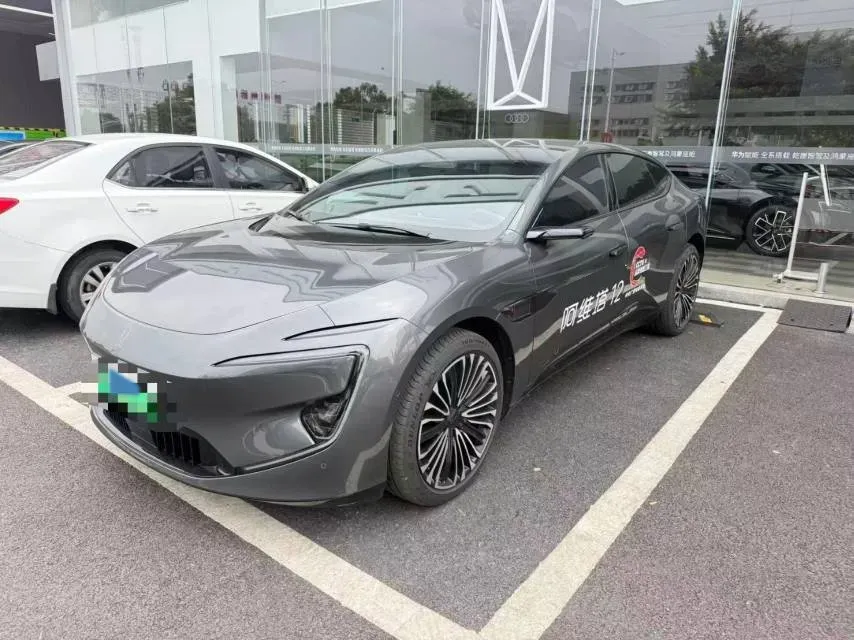 2025 Avatr 12 BEV,autocango,china used car exporter,china ev exporter,chinese used car exporter,chinese used ev exporter