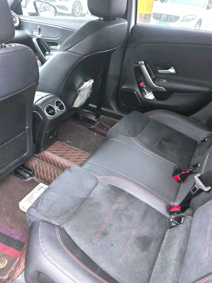 2024 Mercedes-Benz A Class 1.3T 163HP L4 7DCT,autocango,china used car exporter,china ev exporter,chinese used car exporter,chinese used ev exporter