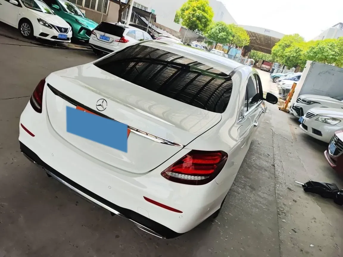 2020 Mercedes-Benz E Class 2.0T 258HP L4 9AT,autocango,china used car exporter,china ev exporter,chinese used car exporter,chinese used ev exporter
