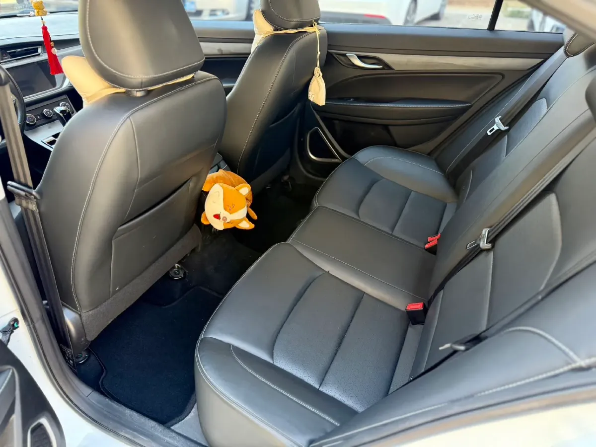 2021 Geely Emgrand 1.5L 109HP L4 CVT,autocango,china used car exporter,china ev exporter,chinese used car exporter,chinese used ev exporter