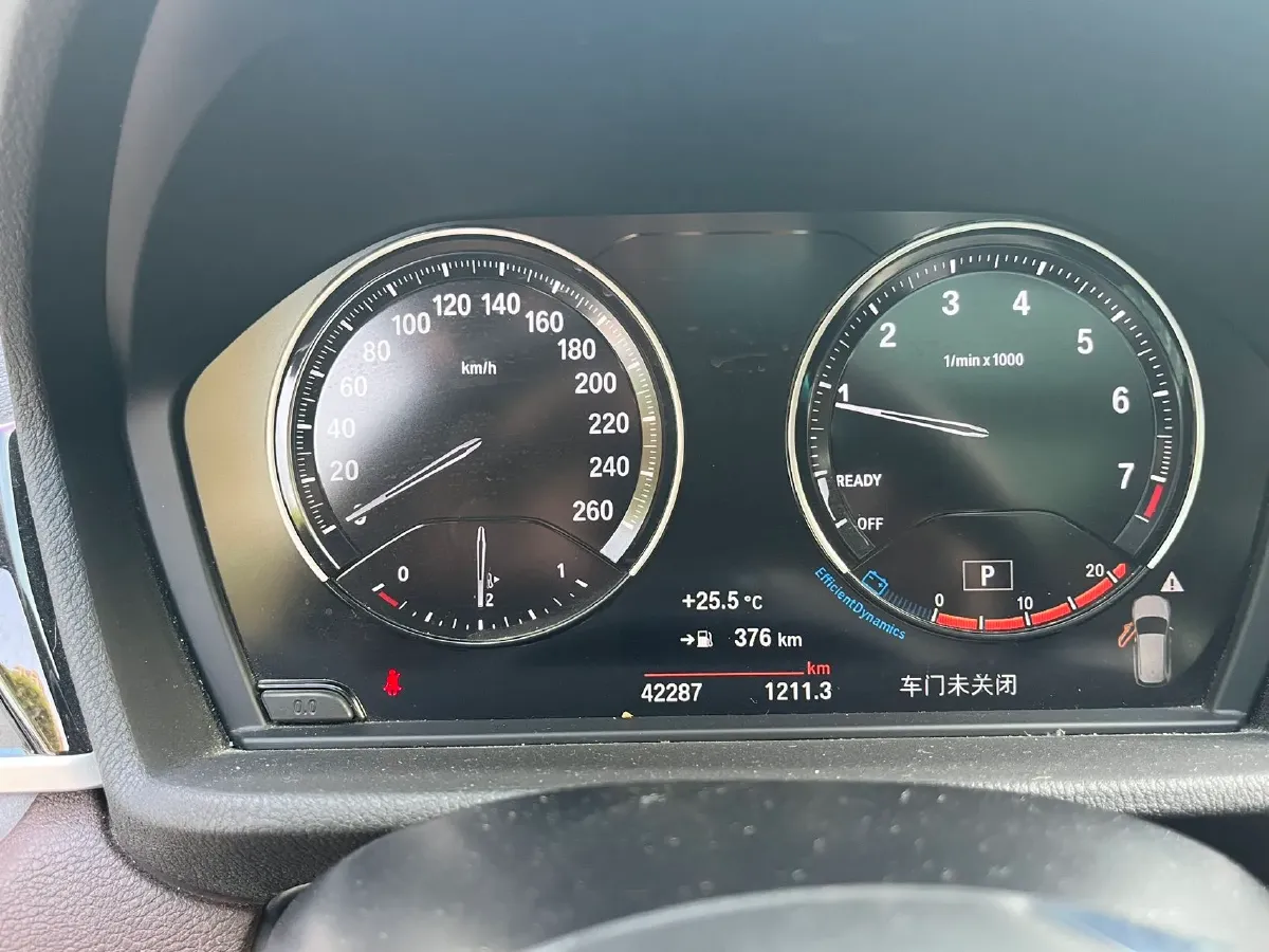 2021 BMW X1 1.5T 140HP L3 7DCT,autocango,china used car exporter,china ev exporter,chinese used car exporter,chinese used ev exporter