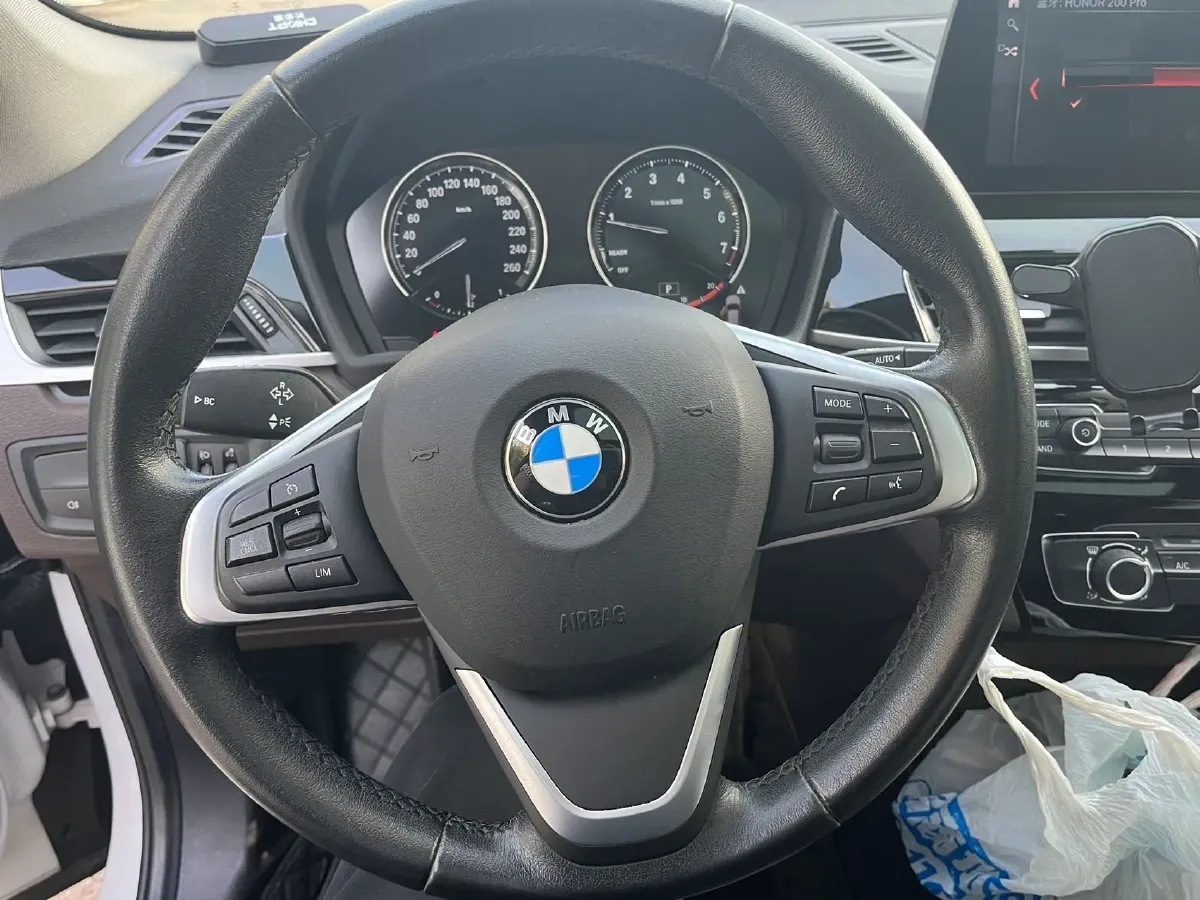 2021 BMW X1 1.5T 140HP L3 7DCT,autocango,china used car exporter,china ev exporter,chinese used car exporter,chinese used ev exporter