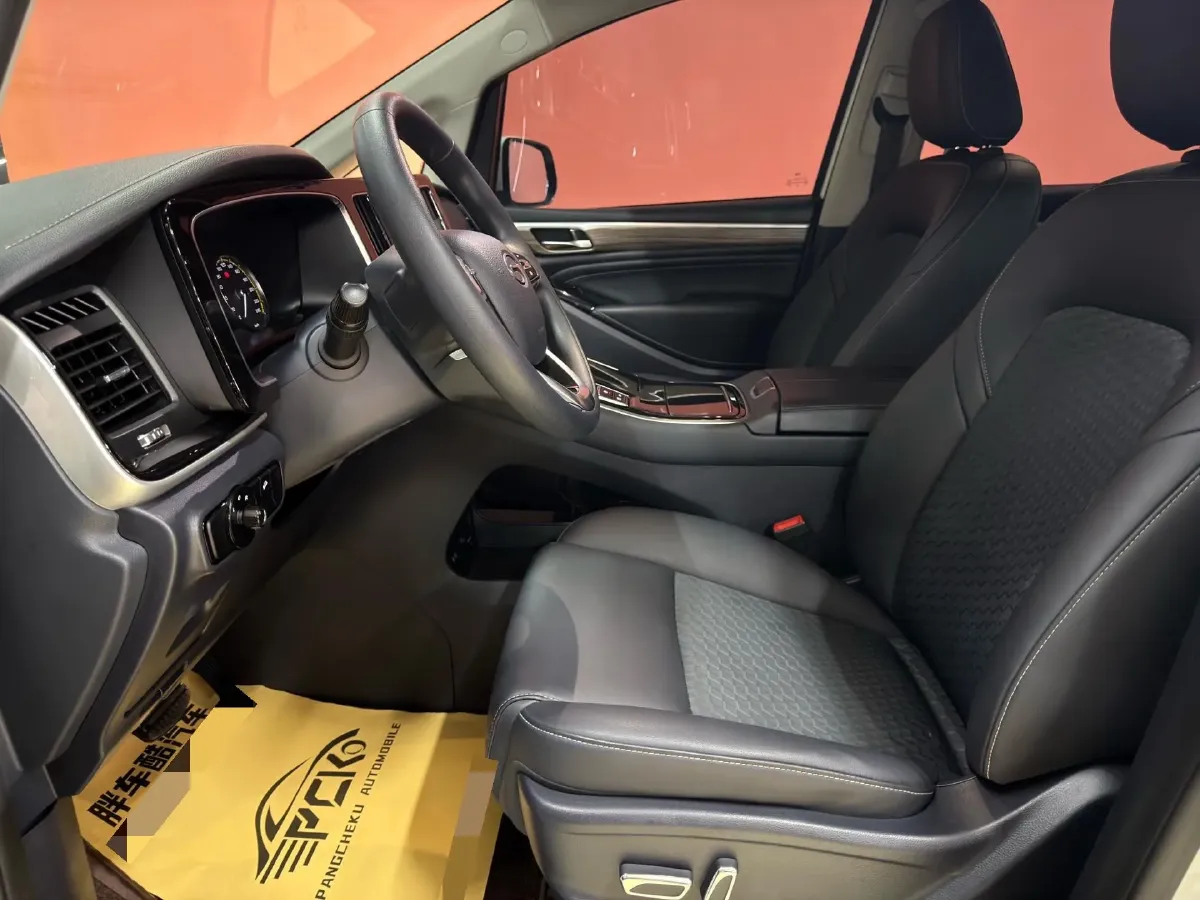 2023 GAC Trumpchi M8 2.0T 252HP L4 8AT,autocango,china used car exporter,china ev exporter,chinese used car exporter,chinese used ev exporter