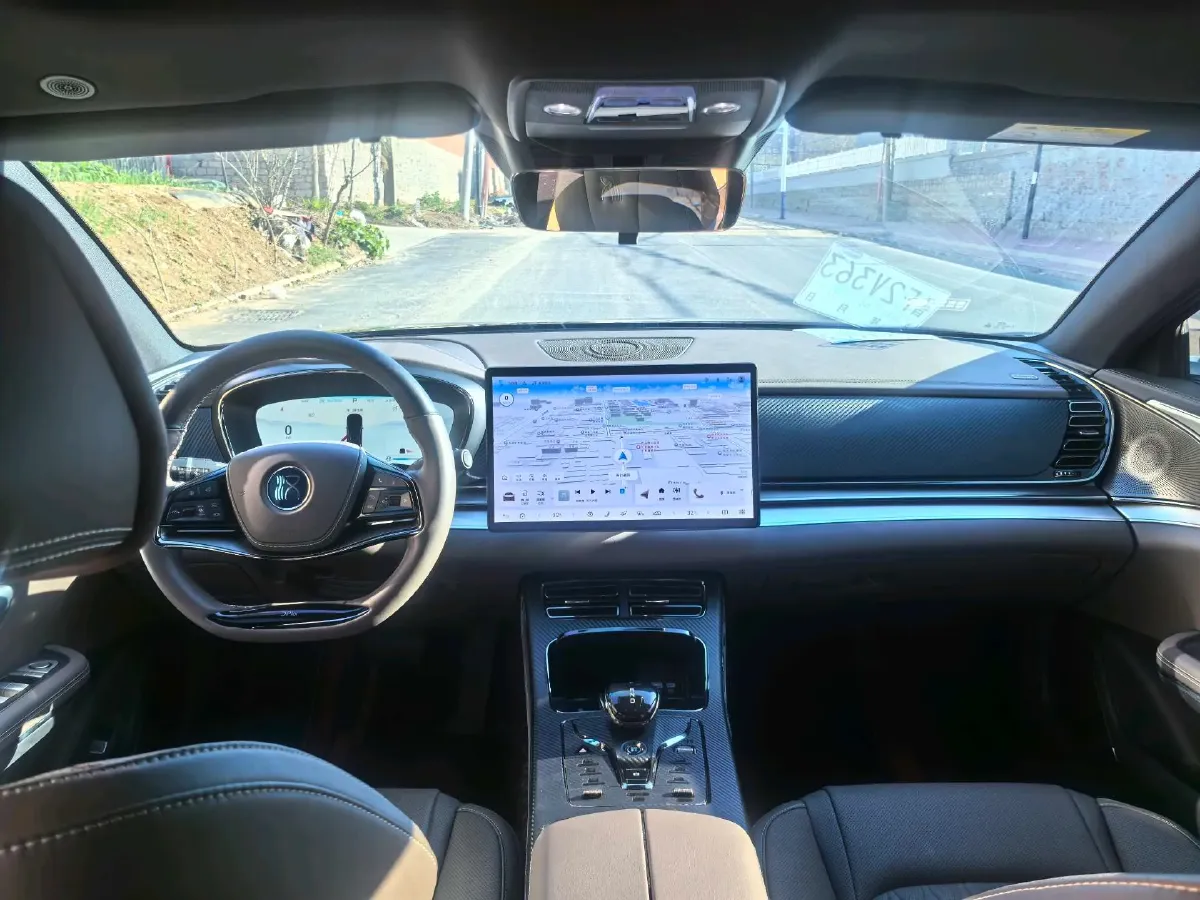 2024 BYD Han 1.5T 139HP L4 E-CVT PHEV 18.316KWH,autocango,china used car exporter,china ev exporter,chinese used car exporter,chinese used ev exporter