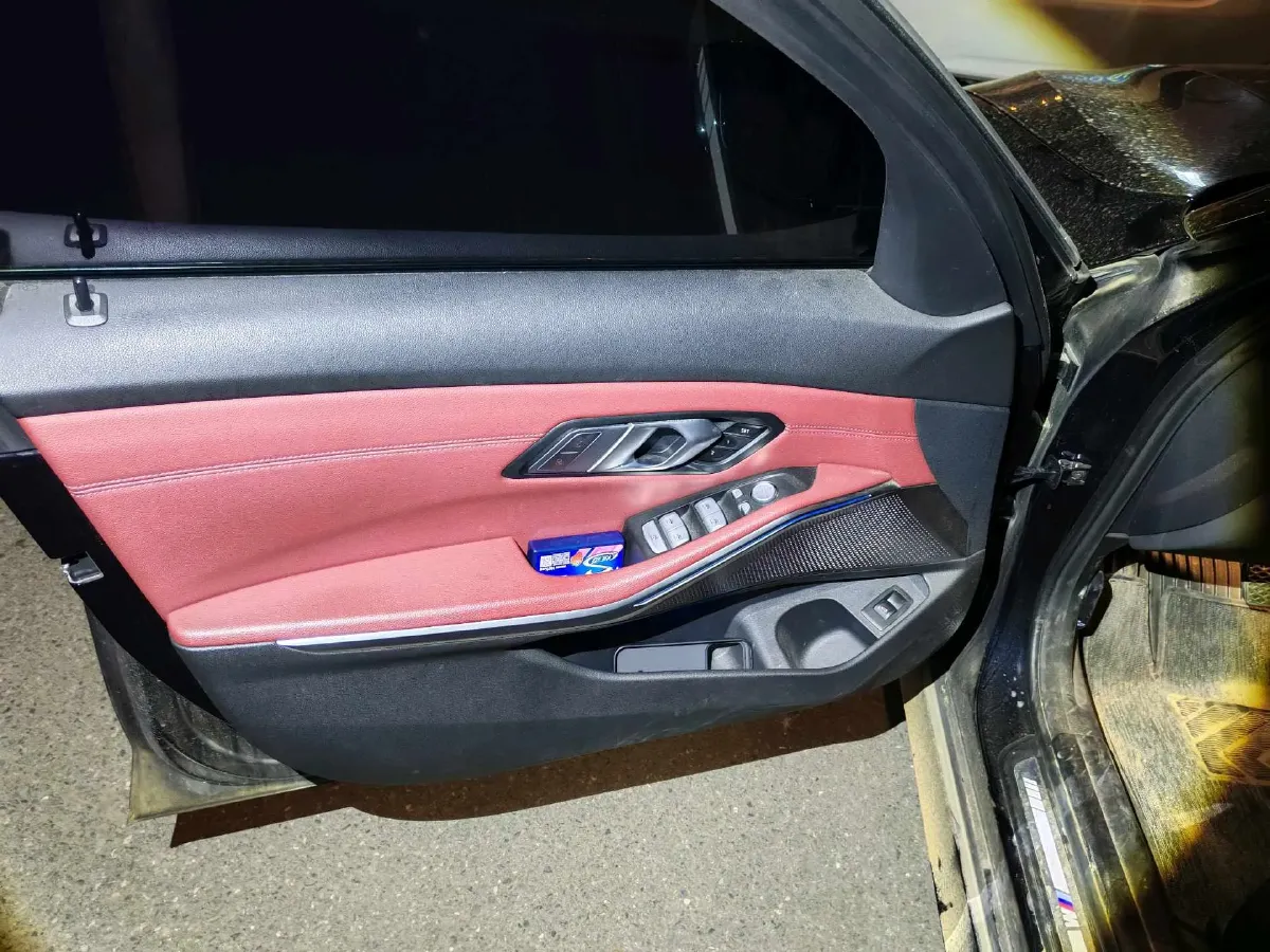 2022 BMW 3 Series 2.0T 184HP L4 8AT,autocango,china used car exporter,china ev exporter,chinese used car exporter,chinese used ev exporter