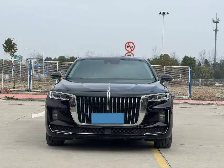 2022 HongQi H9 2.0T 252HP L4 7DCT,autocango,china used car exporter,china ev exporter,chinese used car exporter,chinese used ev exporter