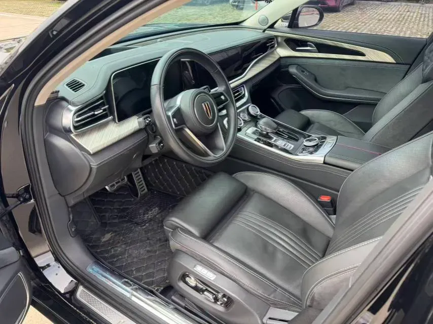 2022 HongQi H9 2.0T 252HP L4 7DCT,autocango,china used car exporter,china ev exporter,chinese used car exporter,chinese used ev exporter