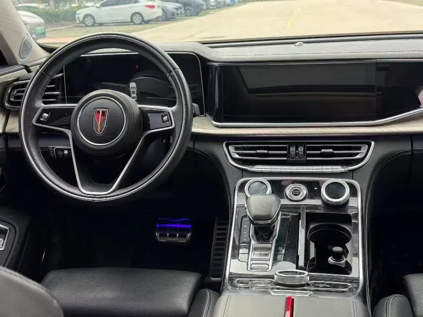 2022 HongQi H9 2.0T 252HP L4 7DCT,autocango,china used car exporter,china ev exporter,chinese used car exporter,chinese used ev exporter