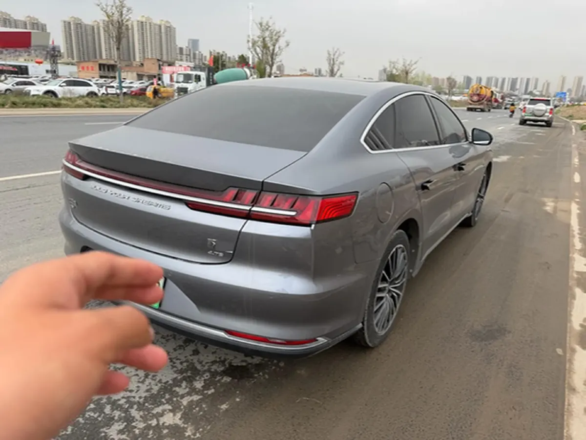 2020 WEY VV7 2.0T 227HP L4 7DCT PHEV,autocango,china used car exporter,china ev exporter,chinese used car exporter,chinese used ev exporter