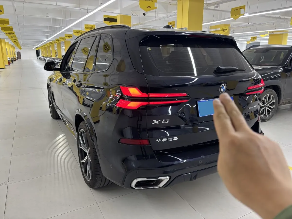 2023 BMW X5 2.0T 258HP L4 8AT,autocango,china used car exporter,china ev exporter,chinese used car exporter,chinese used ev exporter