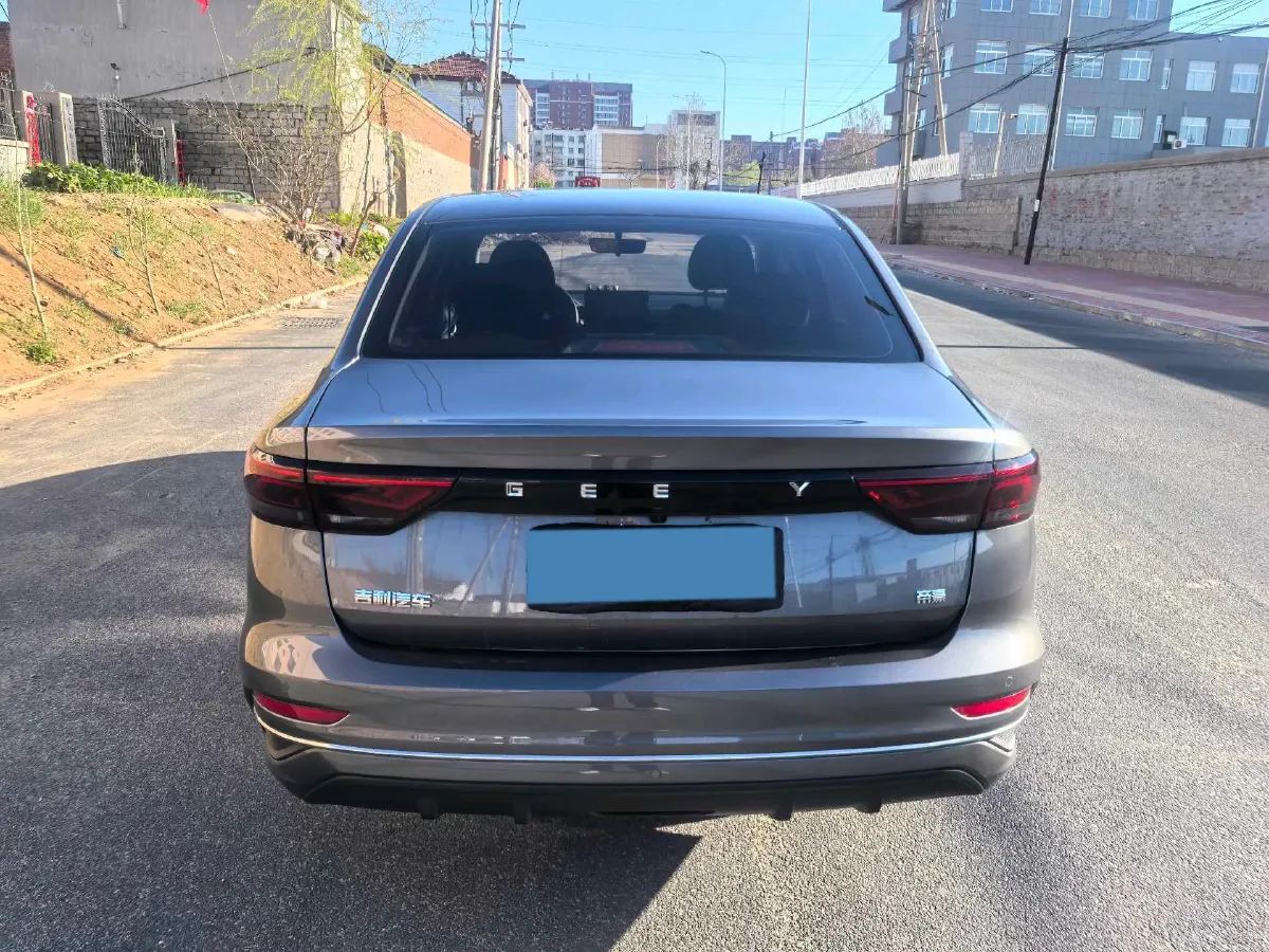 2022 Geely Emgrand 1.5L 114HP L4 CVT,autocango,china used car exporter,china ev exporter,chinese used car exporter,chinese used ev exporter