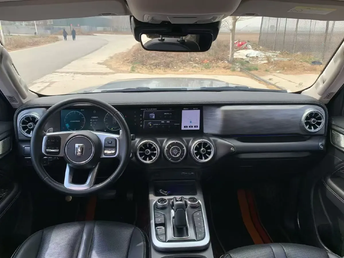 2021 Tank 300 2.0T 227HP L4 8AT,autocango,china used car exporter,china ev exporter,chinese used car exporter,chinese used ev exporter