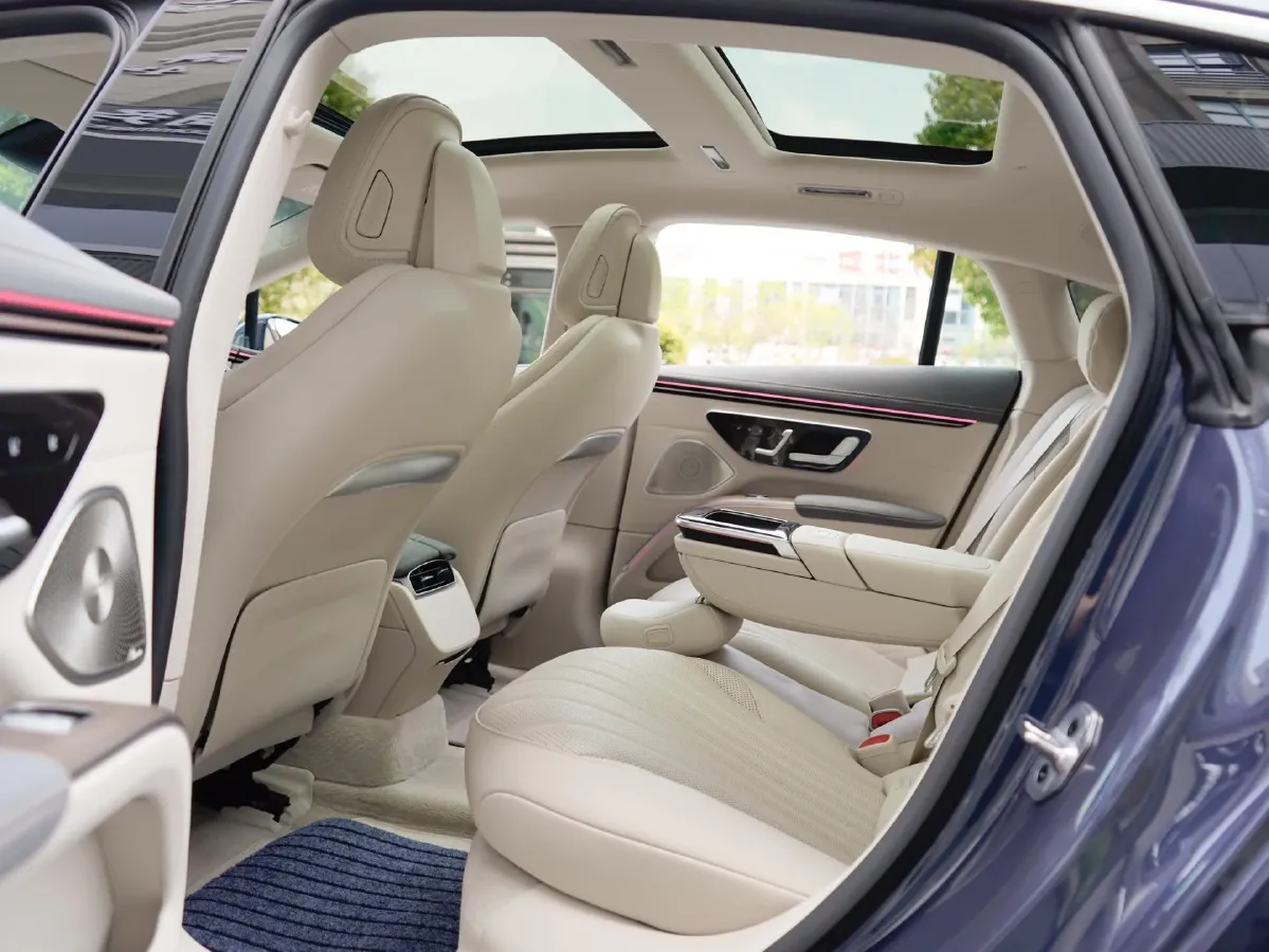 2023 Mercedes-Benz EQS Class BEV 111.8KWH,autocango,china used car exporter,china ev exporter,chinese used car exporter,chinese used ev exporter