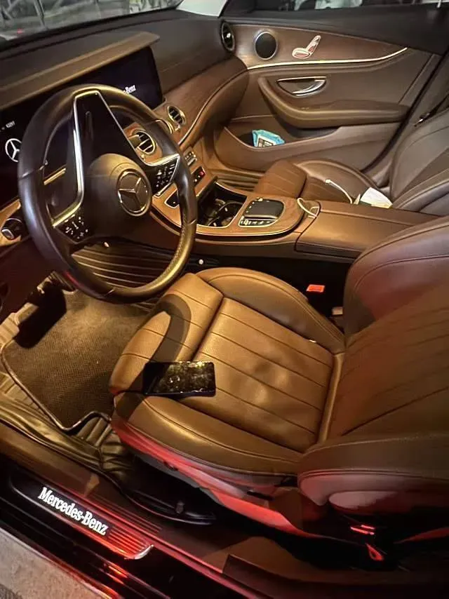 2022 Mercedes-Benz E Class 2.0T 197HP L4 9AT,autocango,china used car exporter,china ev exporter,chinese used car exporter,chinese used ev exporter