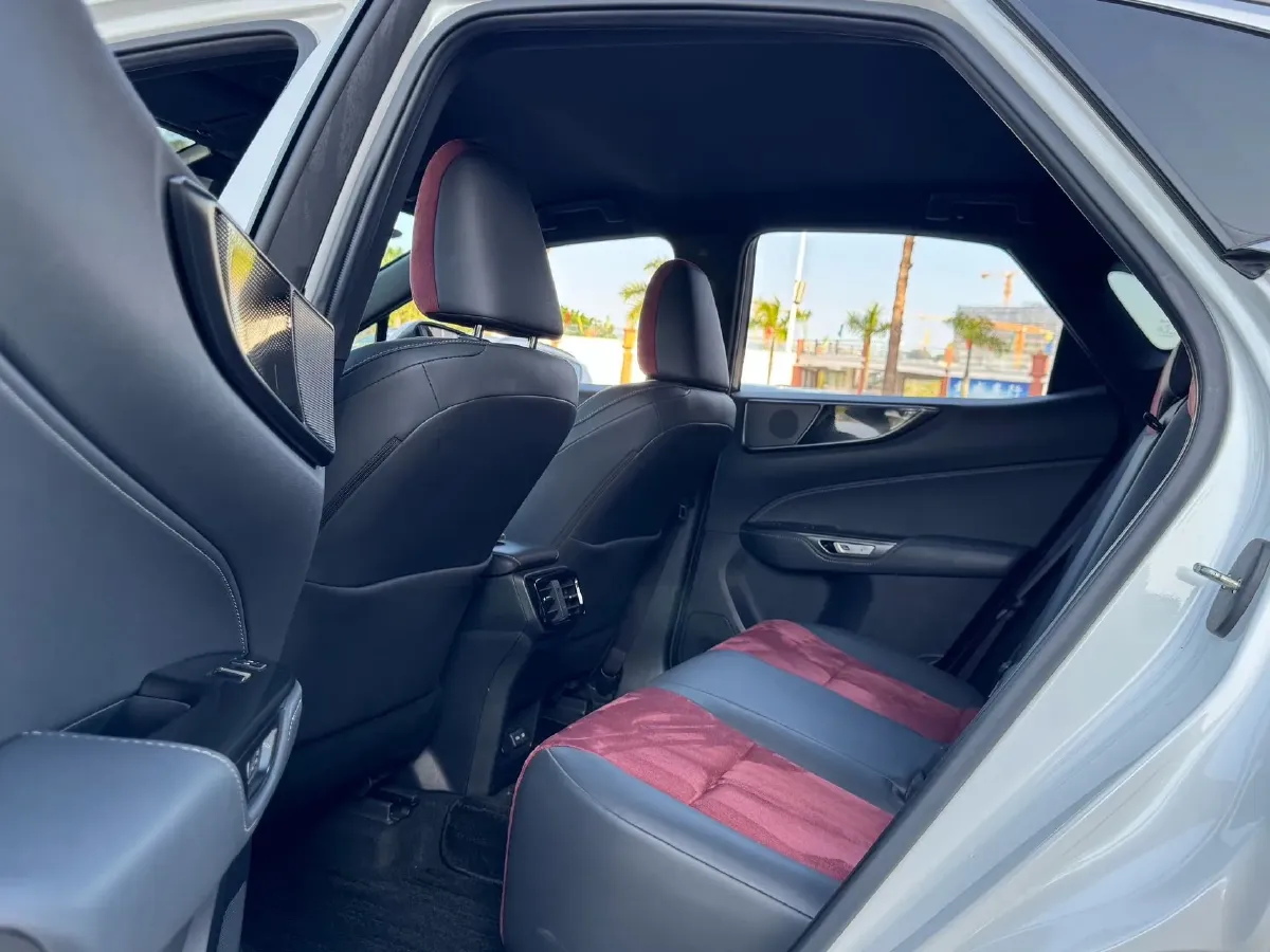 2022 Lexus NX 2.5L 205HP L4 8AT,autocango,china used car exporter,china ev exporter,chinese used car exporter,chinese used ev exporter