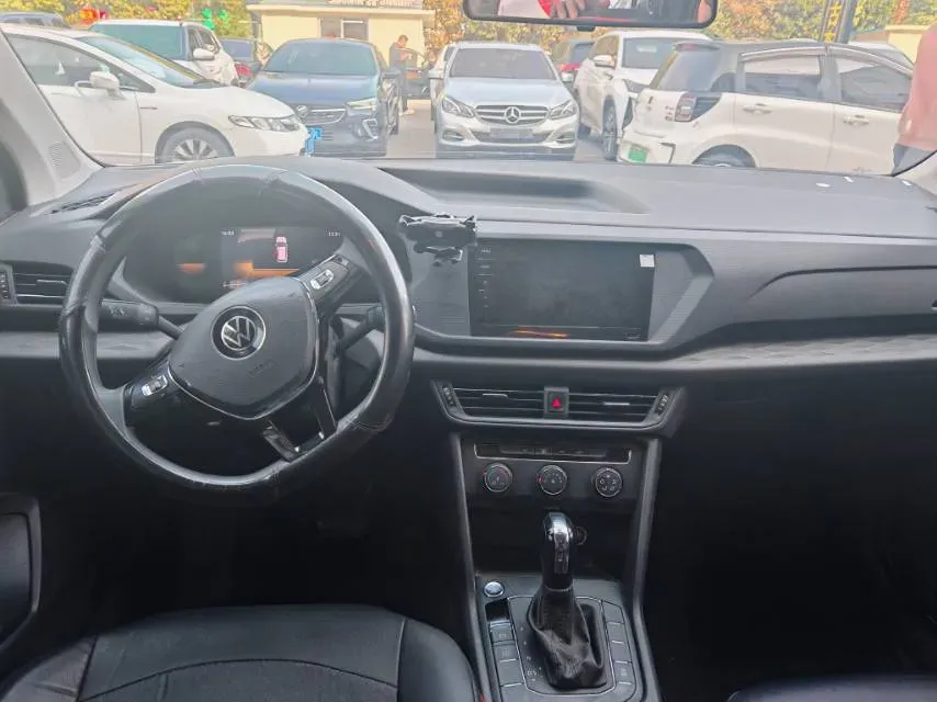 2021 Volkswagen Tharu 1.4T 150HP L4 7DCT,autocango,china used car exporter,china ev exporter,chinese used car exporter,chinese used ev exporter