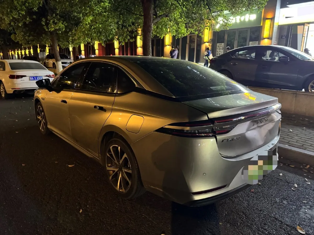 2022 ChangAn Oshan Z6 1.5T 170HP L4 6TCT PHEV 28.4KWH,autocango,china used car exporter,china ev exporter,chinese used car exporter,chinese used ev exporter