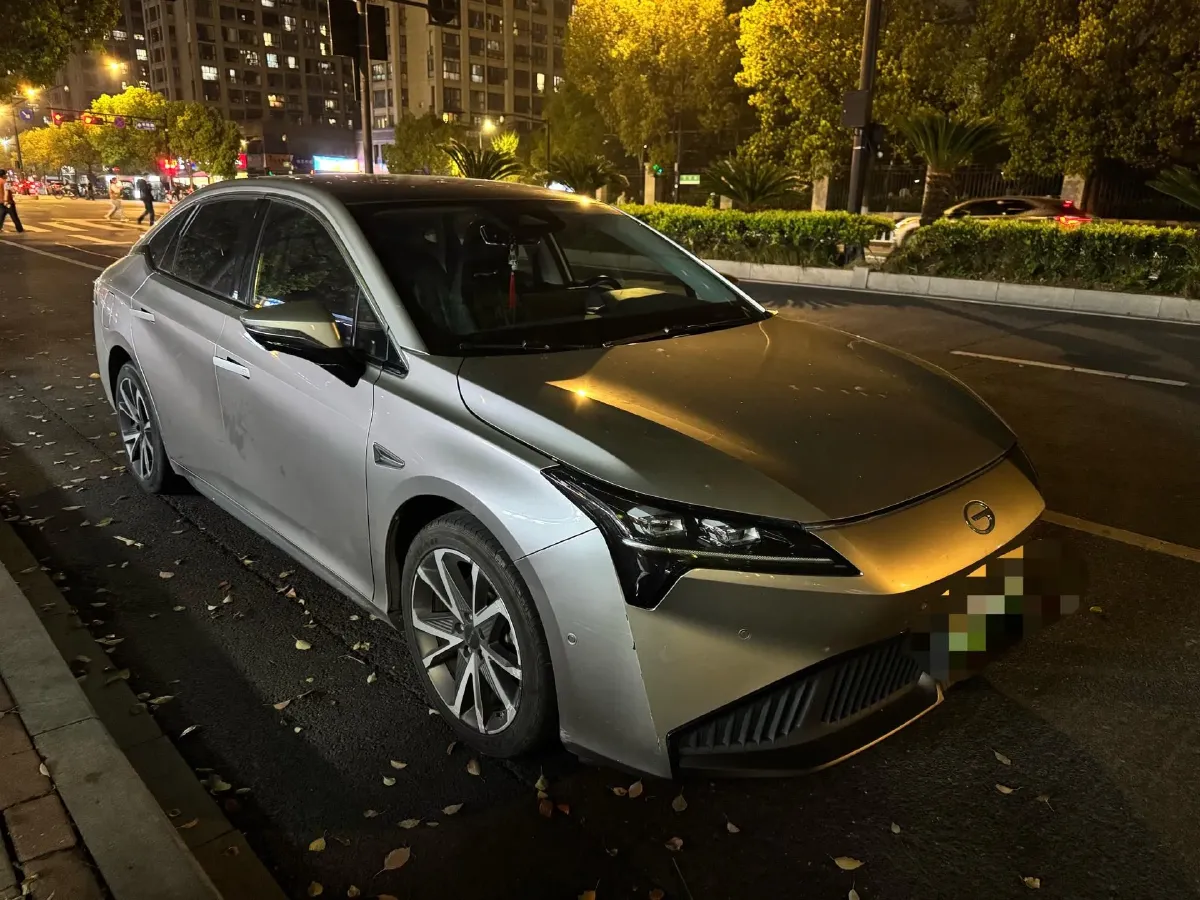 2022 ChangAn Oshan Z6 1.5T 170HP L4 6TCT PHEV 28.4KWH,autocango,china used car exporter,china ev exporter,chinese used car exporter,chinese used ev exporter