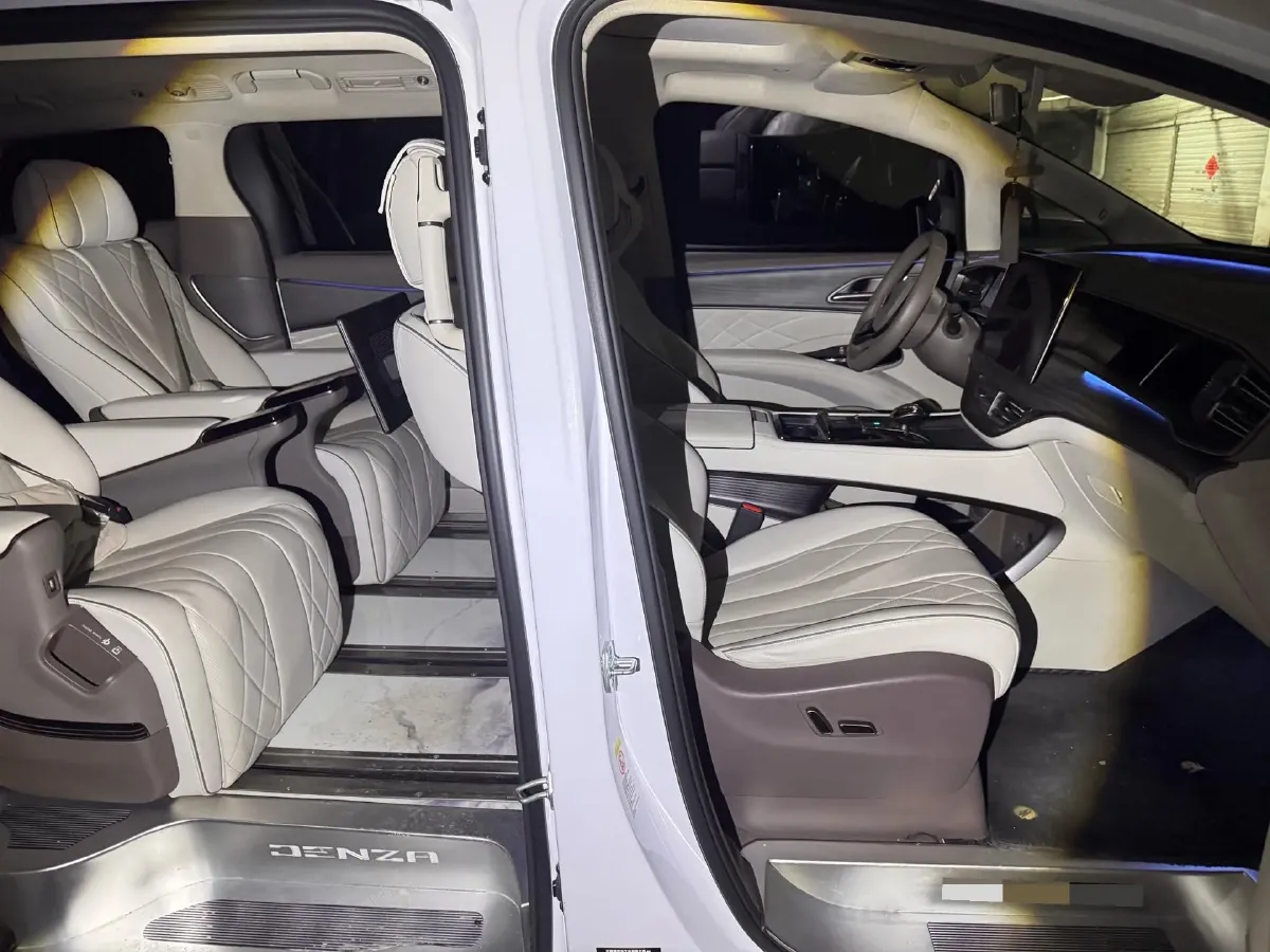 2022 Honda Odyssey 2.0L 146HP L4 E-CVT Hybrid,autocango,china used car exporter,china ev exporter,chinese used car exporter,chinese used ev exporter