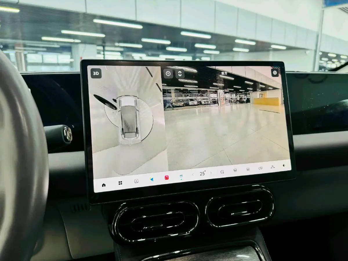 2024 Leapmotor C11 1.5L 95HP L4 REEV 43.74KWH,autocango,china used car exporter,china ev exporter,chinese used car exporter,chinese used ev exporter