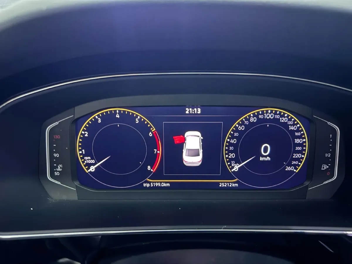 2024 Volkswagen Passat 2.0T 220HP L4 7DCT,autocango,china used car exporter,china ev exporter,chinese used car exporter,chinese used ev exporter