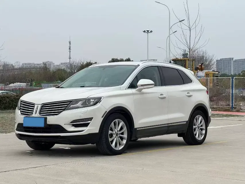 2017 Lincoln MKC 2.0T 203HP L4 6AT,autocango,china used car exporter,china ev exporter,chinese used car exporter,chinese used ev exporter