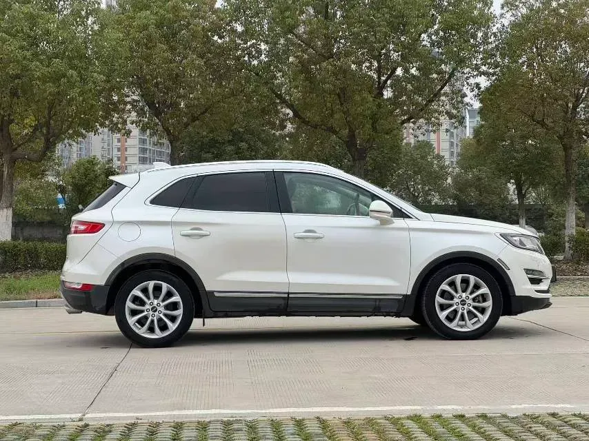2017 Lincoln MKC 2.0T 203HP L4 6AT,autocango,china used car exporter,china ev exporter,chinese used car exporter,chinese used ev exporter
