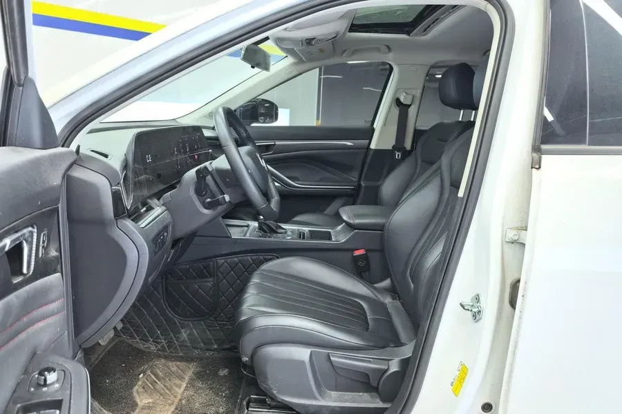 2022 Bestune T55 1.5T 169HP L4 7DCT,autocango,china used car exporter,china ev exporter,chinese used car exporter,chinese used ev exporter