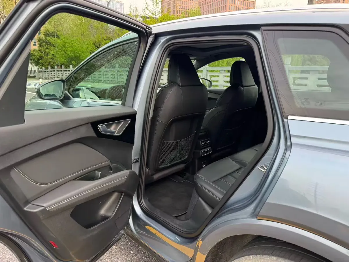 2024 Audi Q4 e-tron BEV 84.8KWH,autocango,china used car exporter,china ev exporter,chinese used car exporter,chinese used ev exporter