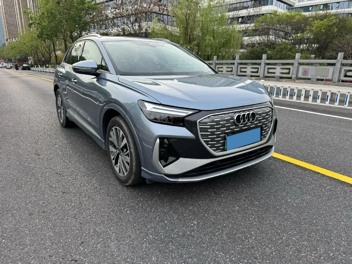 2024 Audi Q4 e-tron BEV 84.8KWH,autocango,china used car exporter,china ev exporter,chinese used car exporter,chinese used ev exporter