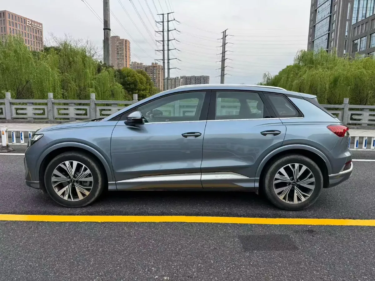 2024 Audi Q4 e-tron BEV 84.8KWH,autocango,china used car exporter,china ev exporter,chinese used car exporter,chinese used ev exporter