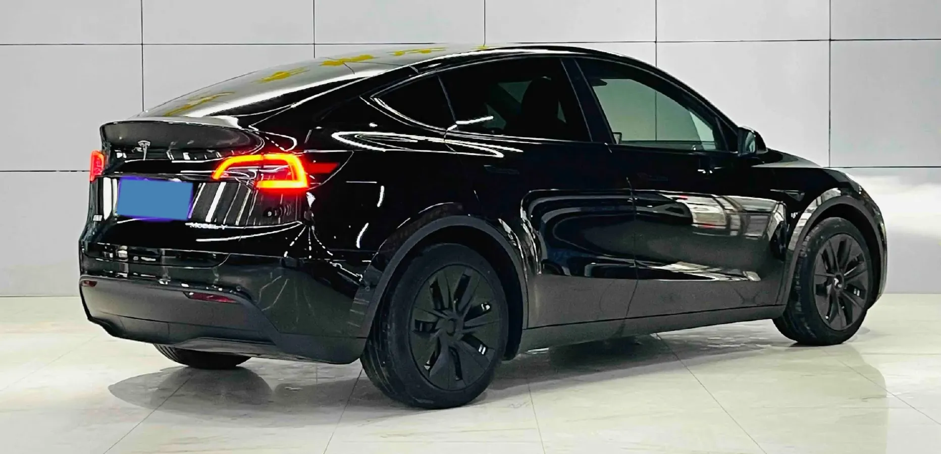 2022 BMW 3 Series 2.0T 184HP L4 8AT,autocango,china used car exporter,china ev exporter,chinese used car exporter,chinese used ev exporter