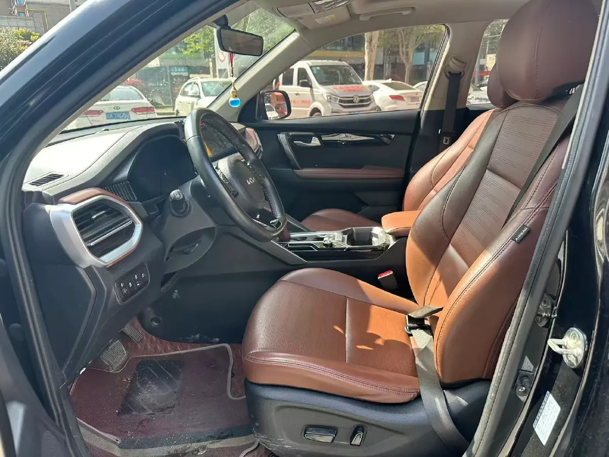 2021 Kia Sportage R 2.0L 161HP L4 6AT,autocango,china used car exporter,china ev exporter,chinese used car exporter,chinese used ev exporter