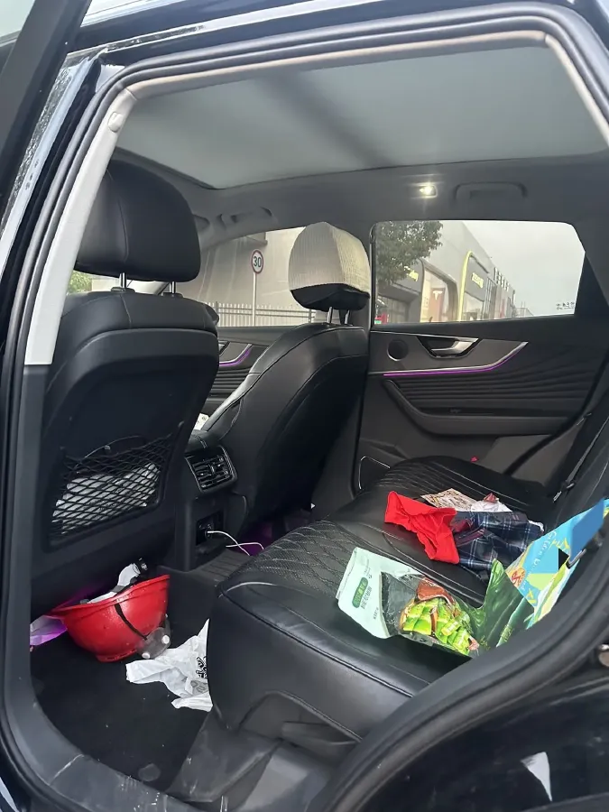 2023 HongQi HS5 2.0T 252HP L4 8AT,autocango,china used car exporter,china ev exporter,chinese used car exporter,chinese used ev exporter