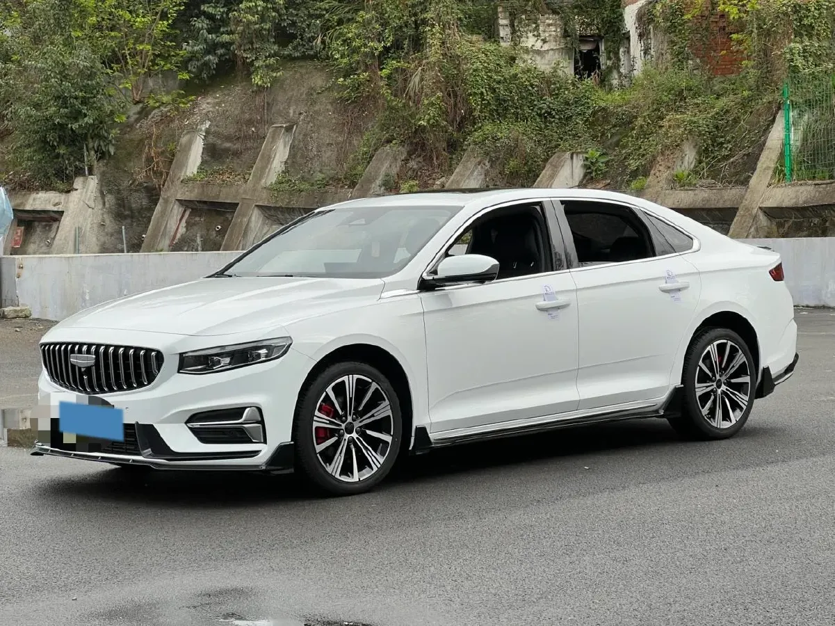 2025 Geely Preface 1.5T 181HP L4 7DCT,autocango,china used car exporter,china ev exporter,chinese used car exporter,chinese used ev exporter