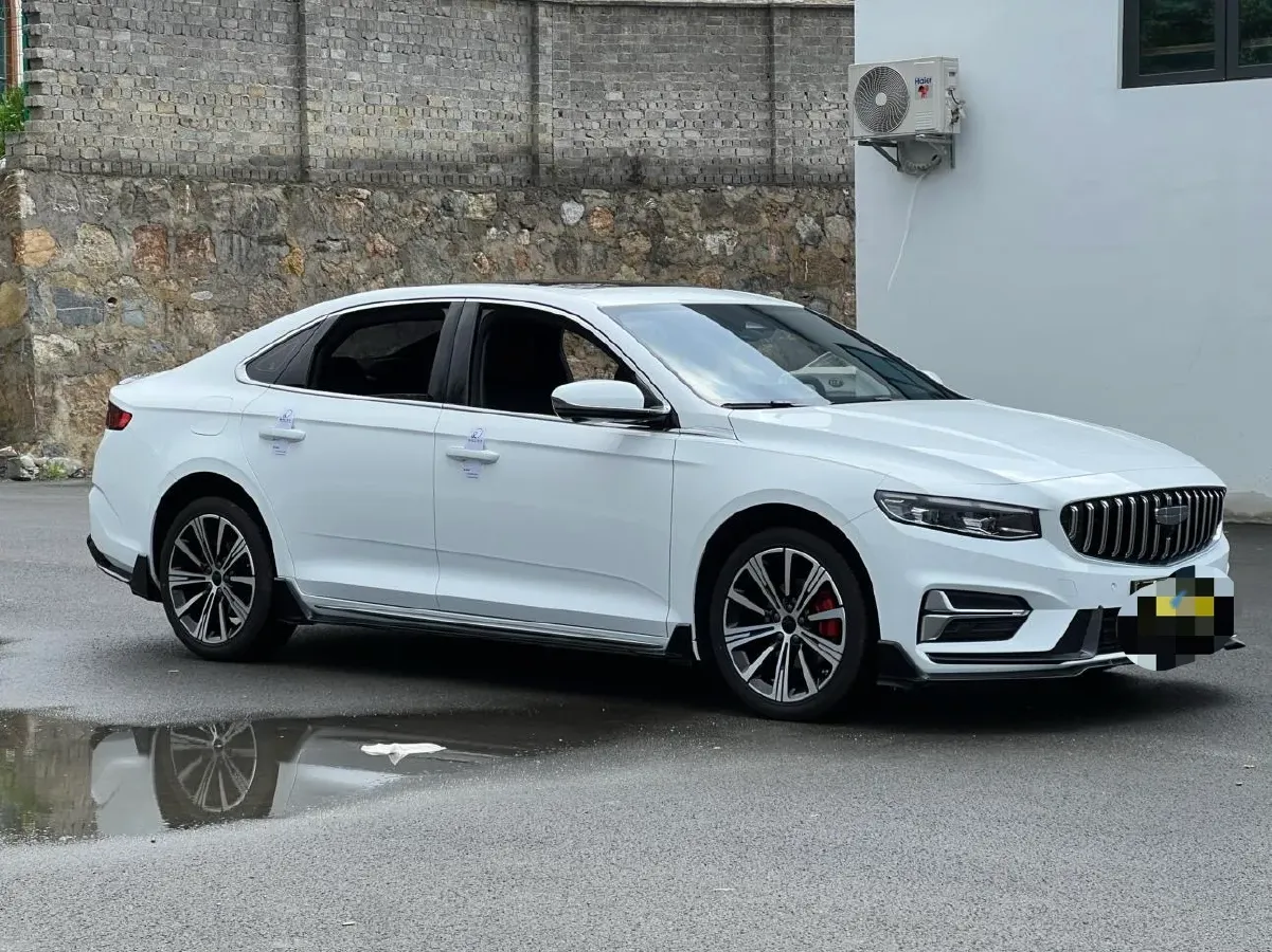 2025 Geely Preface 1.5T 181HP L4 7DCT,autocango,china used car exporter,china ev exporter,chinese used car exporter,chinese used ev exporter