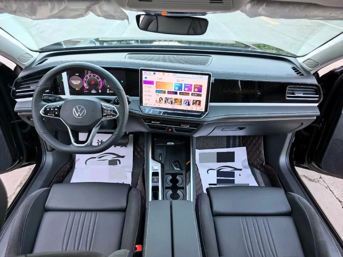 2024 Volkswagen Magotan 1.5T 160HP L4 7DCT,autocango,china used car exporter,china ev exporter,chinese used car exporter,chinese used ev exporter