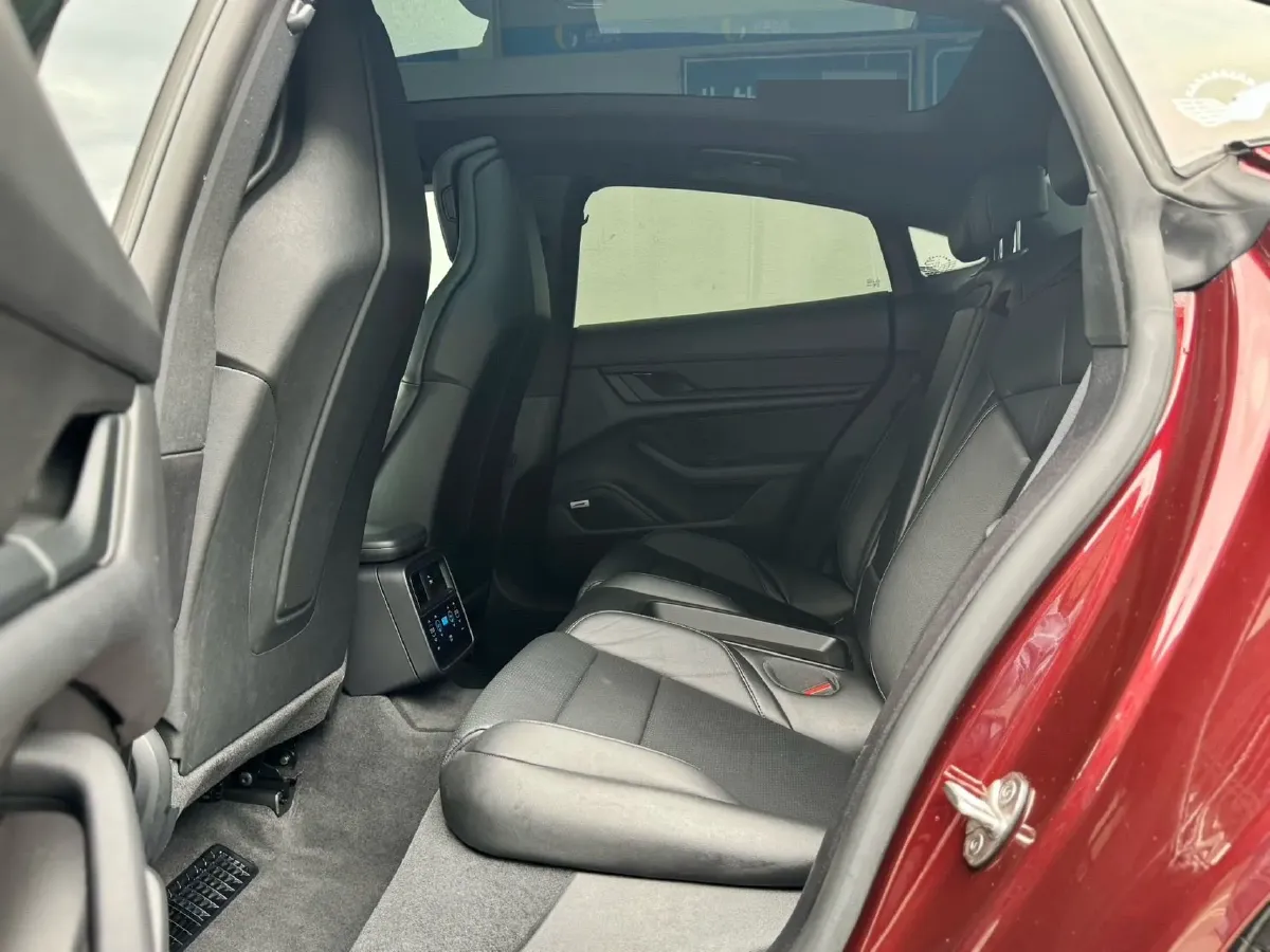 2020 Porsche Taycan 2AT BEV 79.2KWH,autocango,china used car exporter,china ev exporter,chinese used car exporter,chinese used ev exporter