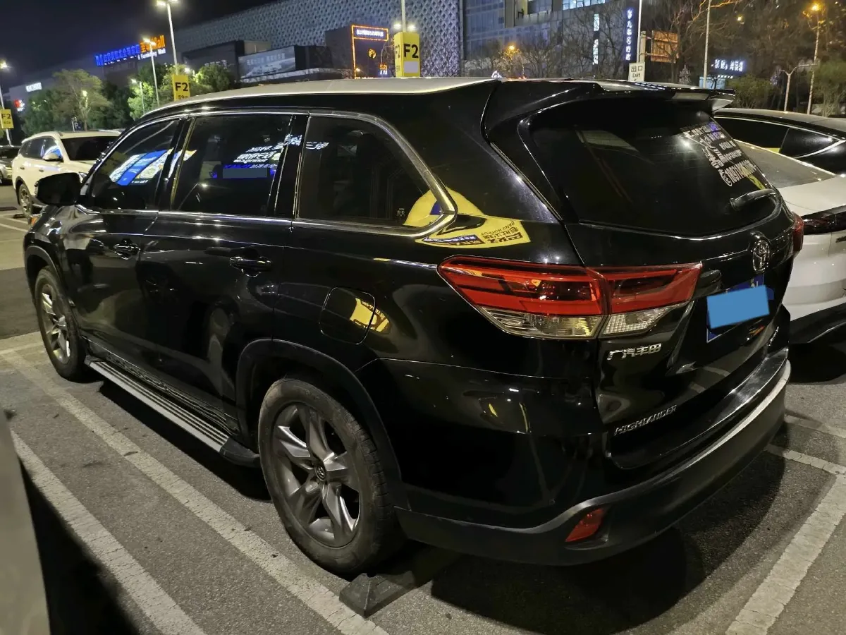 2021 Toyota Highlander 2.0T 220HP L4 6AT,autocango,china used car exporter,china ev exporter,chinese used car exporter,chinese used ev exporter