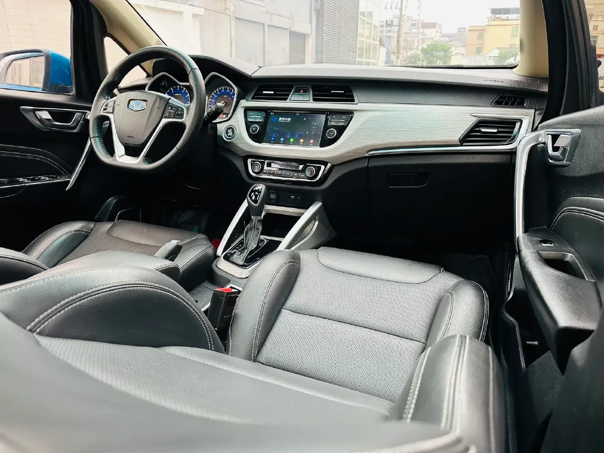 2017 Geely Vision X3 1.5L 102HP L4 4AT,autocango,china used car exporter,china ev exporter,chinese used car exporter,chinese used ev exporter