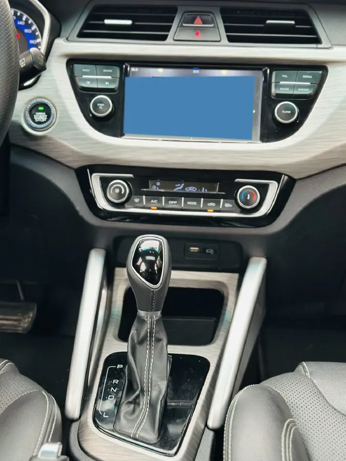 2017 Geely Vision X3 1.5L 102HP L4 4AT,autocango,china used car exporter,china ev exporter,chinese used car exporter,chinese used ev exporter