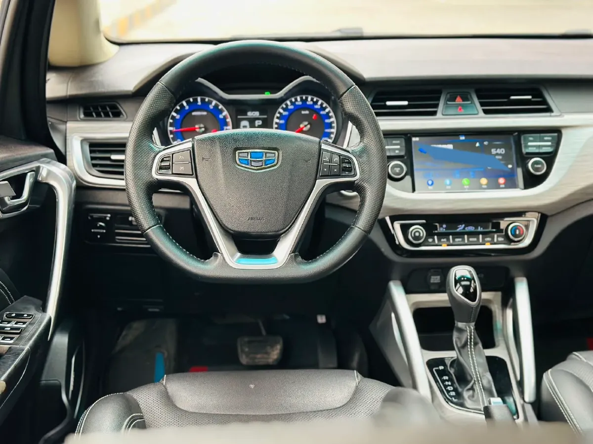 2017 Geely Vision X3 1.5L 102HP L4 4AT,autocango,china used car exporter,china ev exporter,chinese used car exporter,chinese used ev exporter