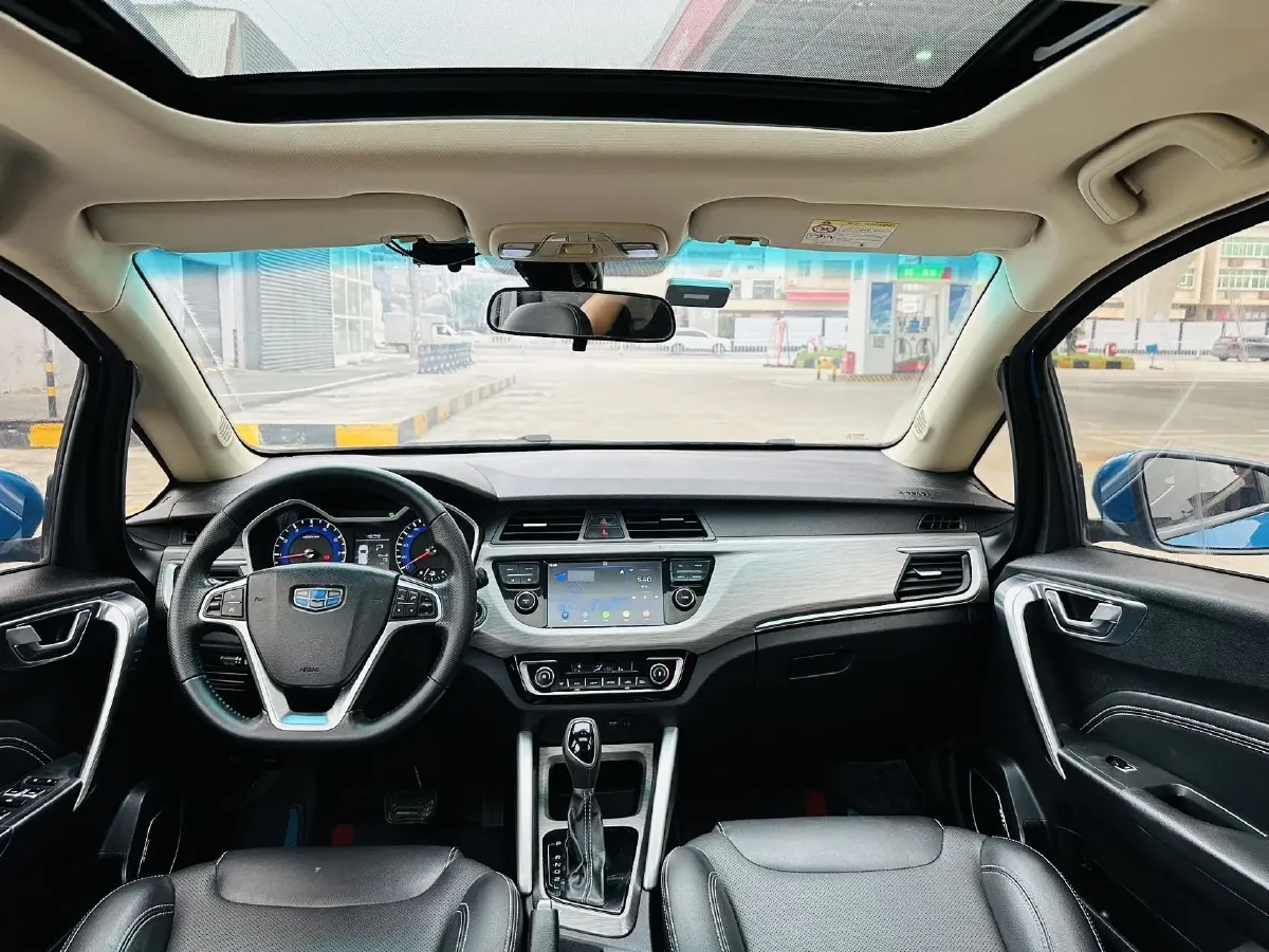 2017 Geely Vision X3 1.5L 102HP L4 4AT,autocango,china used car exporter,china ev exporter,chinese used car exporter,chinese used ev exporter