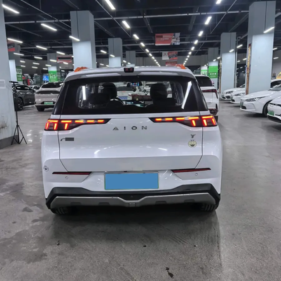 2022 Geely Okavango 1.8T 184HP L4 7DCT,autocango,china used car exporter,china ev exporter,chinese used car exporter,chinese used ev exporter