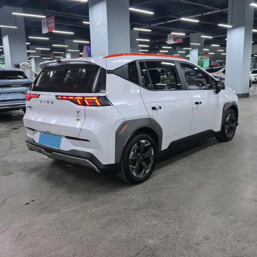 2022 Geely Okavango 1.8T 184HP L4 7DCT,autocango,china used car exporter,china ev exporter,chinese used car exporter,chinese used ev exporter
