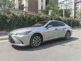 2021 LEXUS ES,autocango,china used car exporter,china ev exporter,chinese used car exporter,chinese used ev exporter